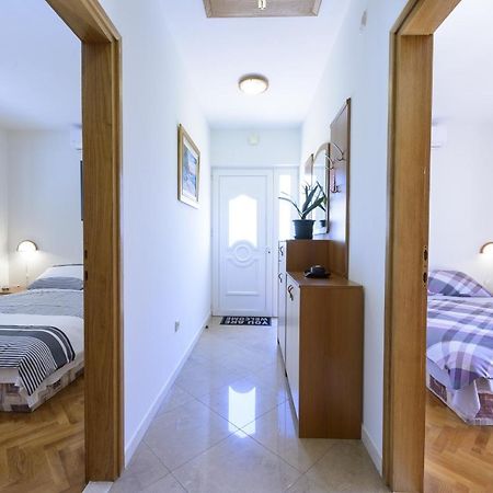 Apartment Tija Two Bedroom Apartment With Balcony And Partial Sea View Dubrovnik Exterior photo